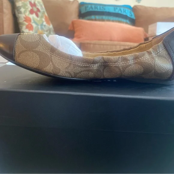 Coach Signature Brown Cap Toe Ballet Flats - Picture 2 of 4